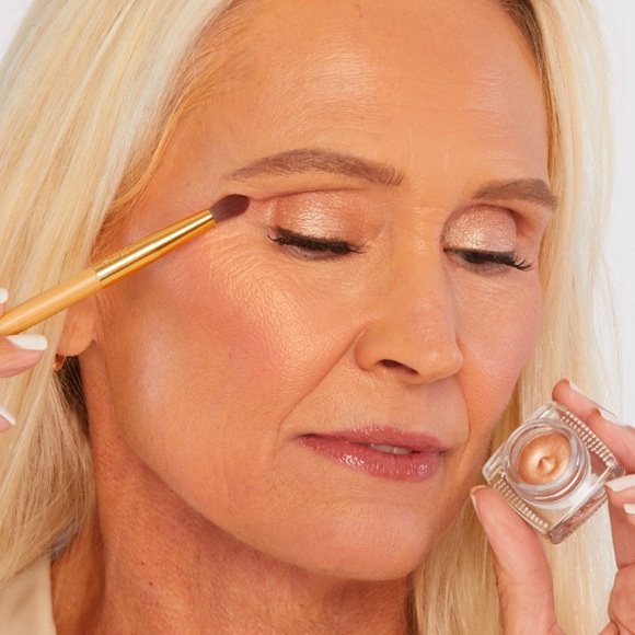 🆕 NiB tarte Amazonian Clay Cream Shadow in Deep Rose - Picture 8 of 10